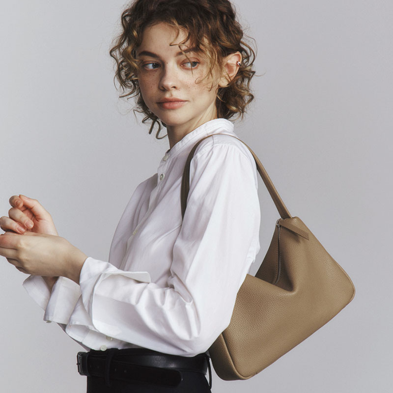 Head Layer Cowhide Armpit Bag  - огляд і ціна Embroidery Meaning